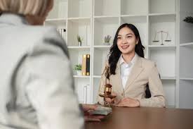 Divorce Law Explained: When to Call a Lawyer